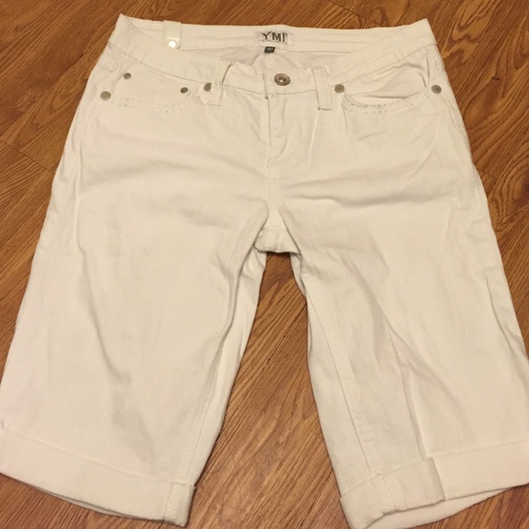 White Bermudas