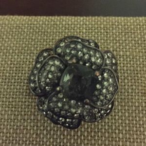 Stella & Dot Flower Cocktail Ring