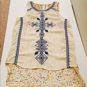 FINAL SALE!!Bohemian style top.. Super stylish