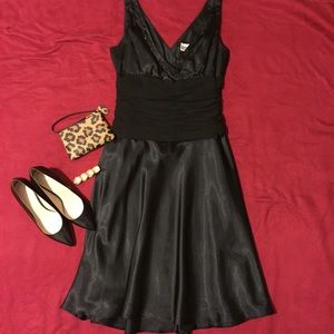Black formal midi-dress