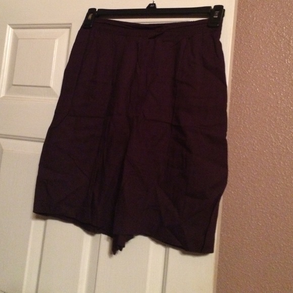 Cuteness-plum colored shorts & top with elastic