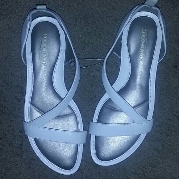 Cole Haan white leather sandals. Sze 8