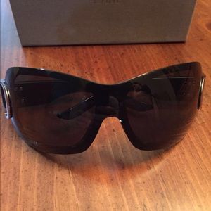 Authentic Dior sunglasses Authentic Dior sunglasses