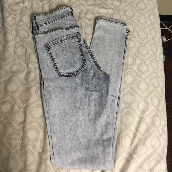 High-waisted Bullhead skinny jeans