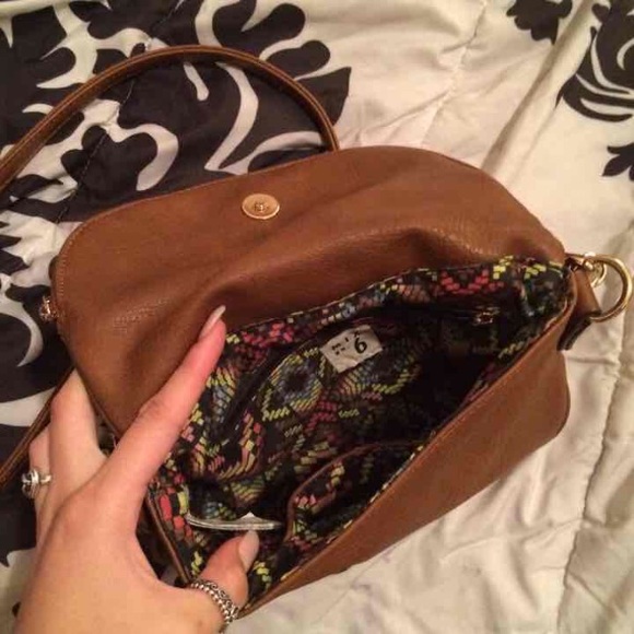 Crossbody Bag - Picture 2 of 4