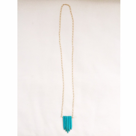 1 DAY ONLY Turquoise tone magnesite spike necklace - Picture 3 of 3