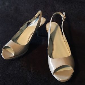 Patent leather shoes