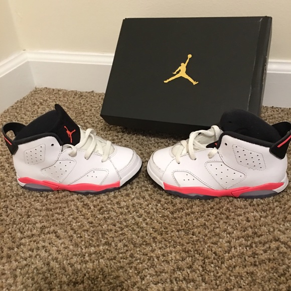 Air Jordan 6 Retro (Infrared)