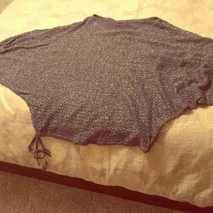 Knit flowy silver sweater