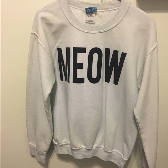 'Meow' sweatshirt
