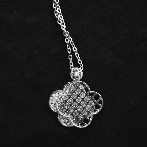 Stunning Necklace!