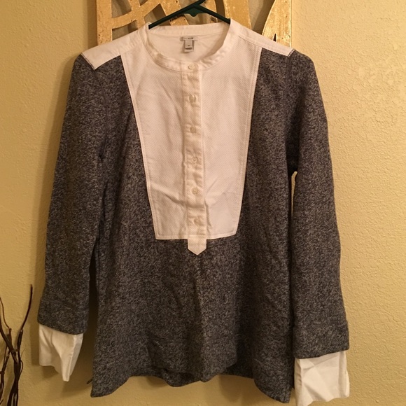 **LAST MARKDOWN** Cute sweater blouse