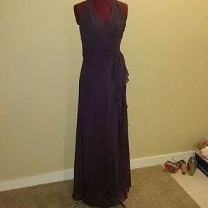 Size 6 evening gown plum chiffon davids bridal