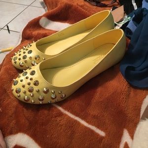 Studded flats