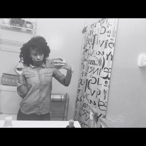 Meet your Posher, Brianna