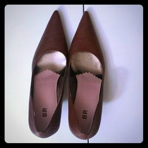 BP Cognac brown leather heels