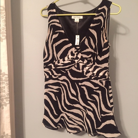NWT White House Black Market Blouse