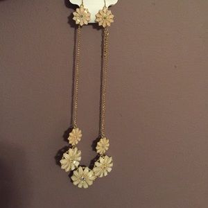 Earring and Necklace set