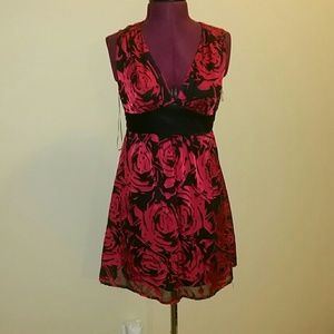 Red and black mini dress size small