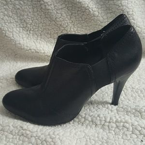 Nine West booties