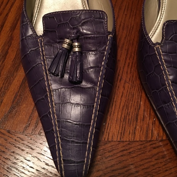 Pretty purple mules - Picture 3 of 3