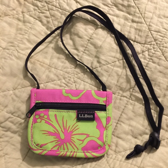 L.L.Bean wallet. Brand new.