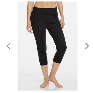 Fabletics yoga Capri