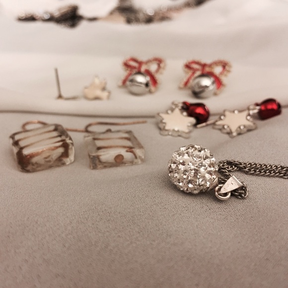 Holiday Sets <3