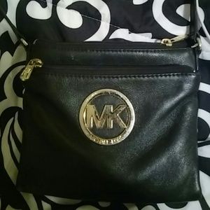 Cross Body Mk Purse