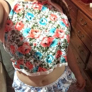 Halter crop top