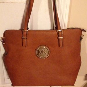 Light brown MK purse