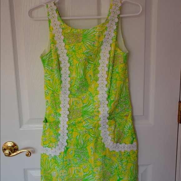 Lilly Pulitzer Dresses & Skirts - Lilly Pulitzer Limeade Roar of the Jungle Dress