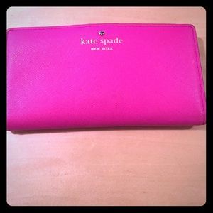 Kate Spade Cherry Lane Stacy in Vivid Snapdragon