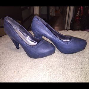 Sexy Blue Pumps