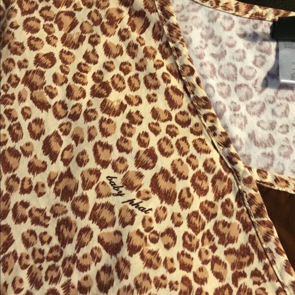 Scrub Top - Picture 3 of 3