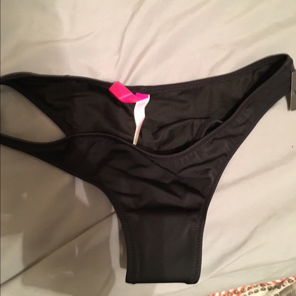 VS Itsy bikini bottoms