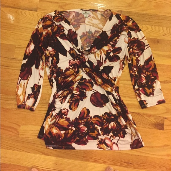 Floral top size L