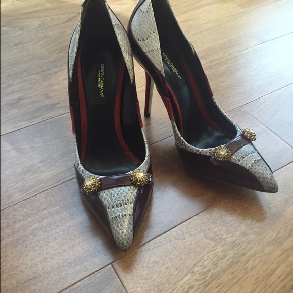 Dolce and Gabanna Pumps