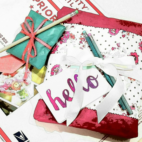 <SANDRA DARREN> Blue Floral Dress - Picture 3 of 3