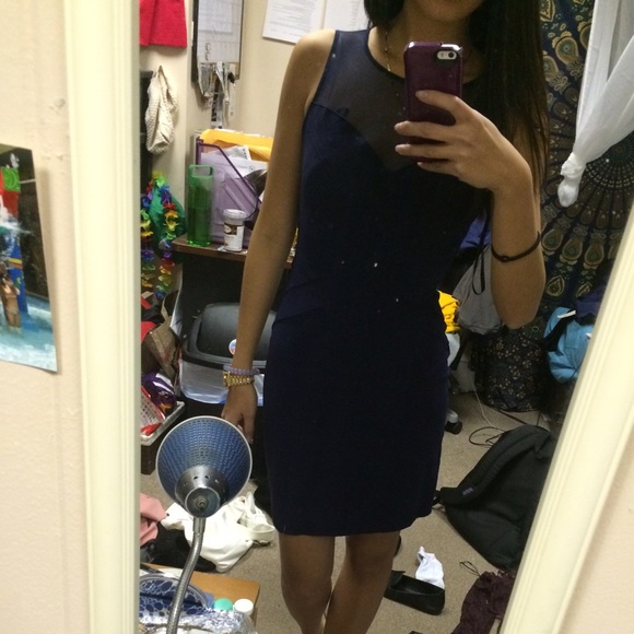 Mesh bodycon dress - Picture 3 of 4