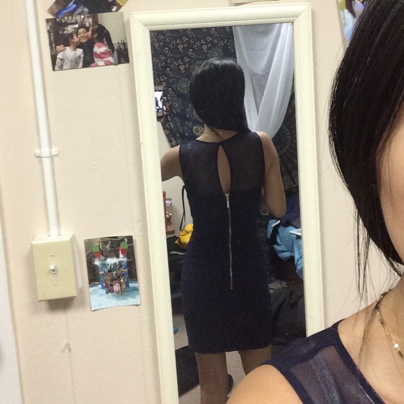 Mesh bodycon dress - Picture 4 of 4