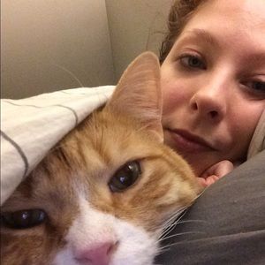 Meet your Posher, Cara