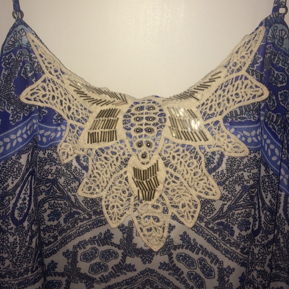 Francesca's blue and white tank - Picture 2 of 4