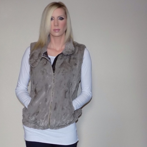 Sanctuary Clothing Taupe Faux Fur Vest