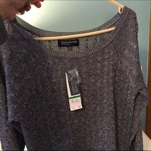 🆕🎇🎀Shimmery Jones New York Signature Sweater