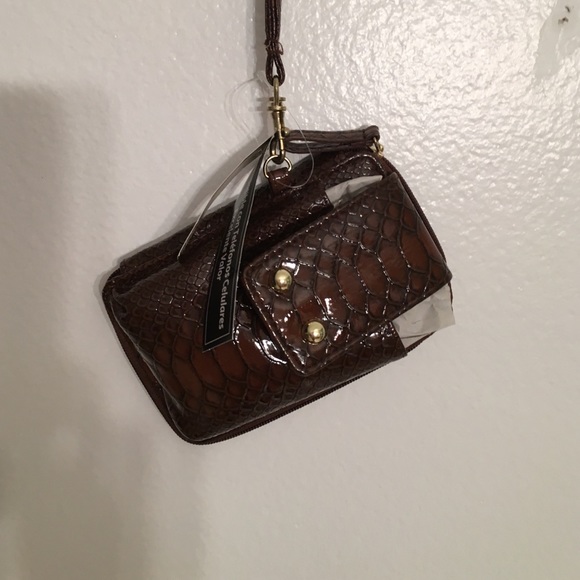 Brown cell phone and card holder.