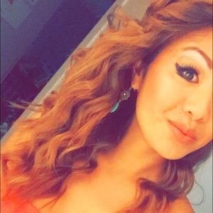 Meet your Posher, Lisa