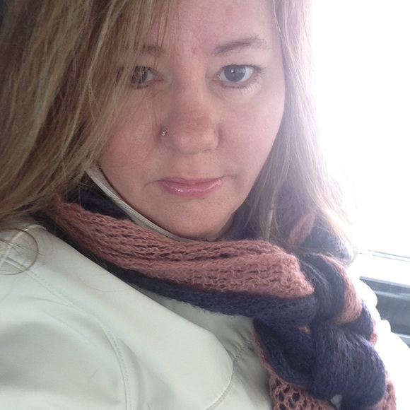 Meet your Posher, Kim
