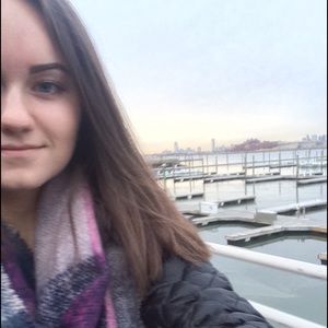 Meet your Posher, Beth