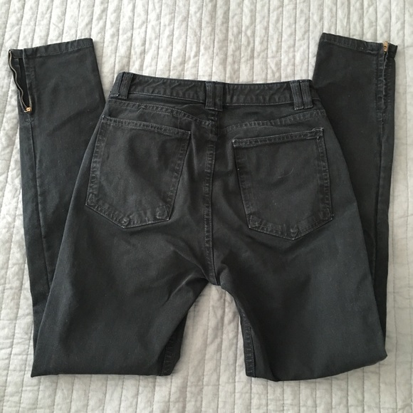 Some skinny jeans